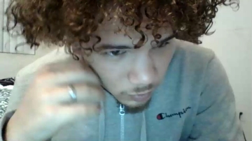 Coldhartedvon  03-11-2021 video playfull